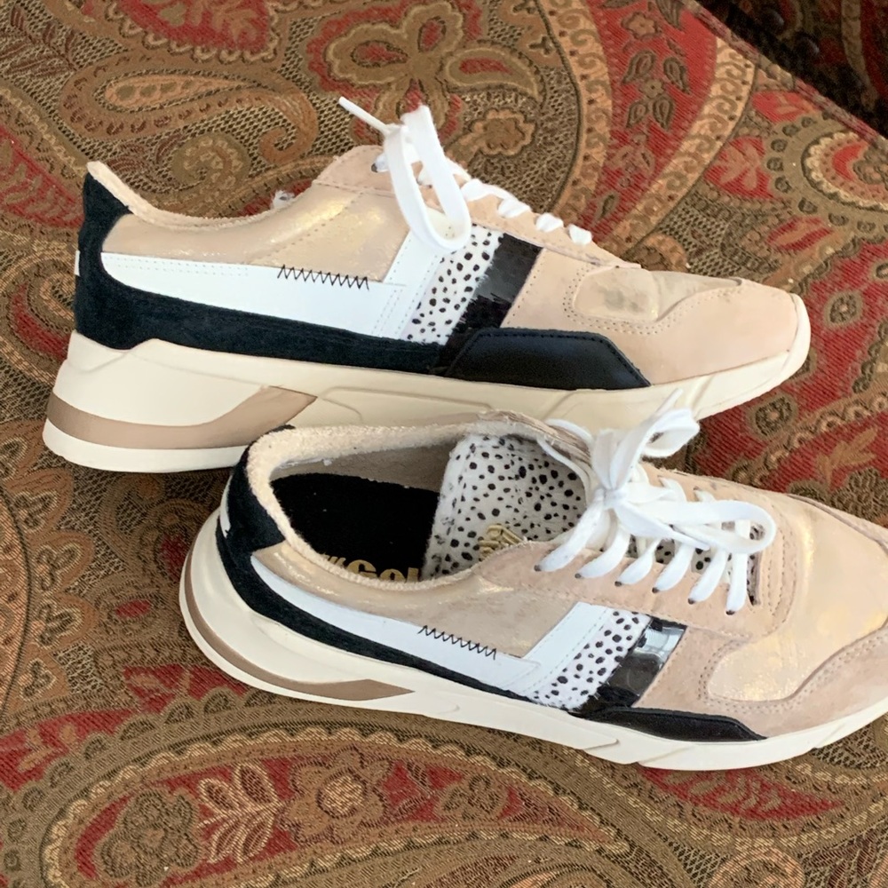 Women’s Gola Tennis Shoes size 9